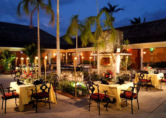 Montego Bay ResortsDreams Rose Hall All-Inclusive & Spa