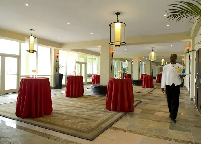 Montego Bay ResortsDreams Rose Hall All-Inclusive & Spa