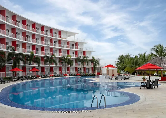 Montego Bay ResortsGrand Decameron Cornwall Beach, A Trademark All-Inclusive
